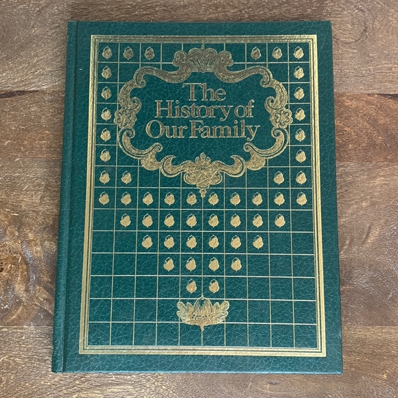 Vintage Office Vintage 7s Family History Green Gold Gilded